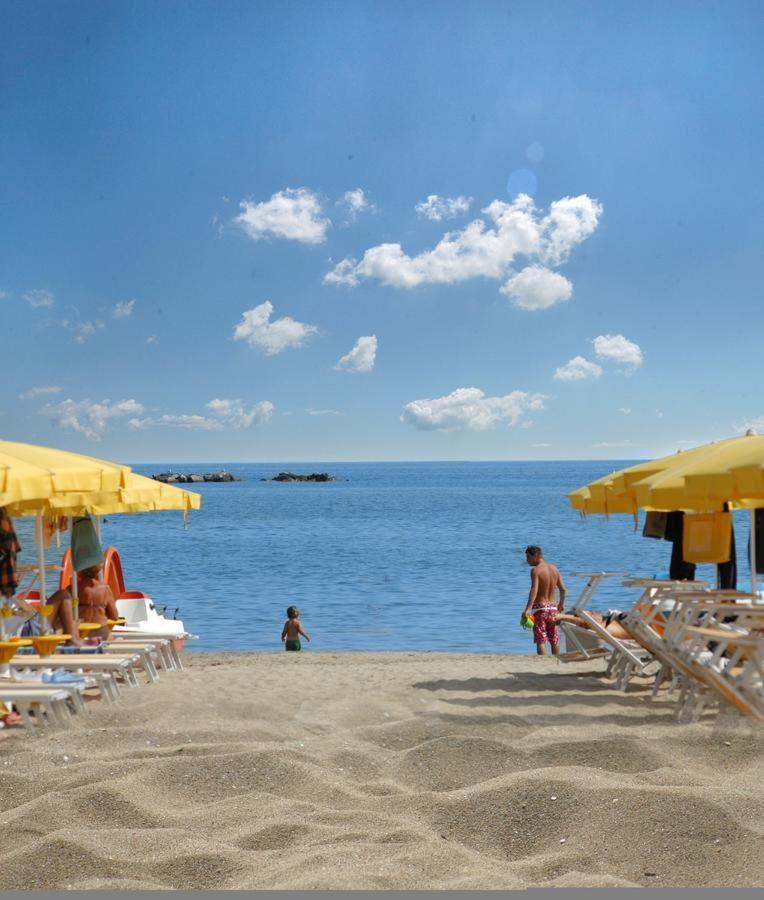 Hotel Jole Cesenatico Exterior photo